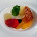 Private Dining Brise Verte - レモングラスのブランマンジェ ハーブのジュレ添え