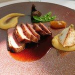 Private Dining Brise Verte - フランス産 仔鴨のロティ― マンゴーとスパイスのコンディマン