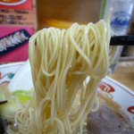 2012年1月　麺は細麺ストレートです