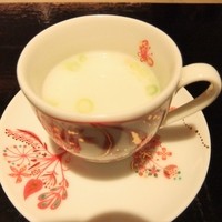 御料理 梅田 - ランチの豆乳スープ