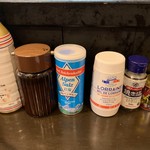 とんかつ 力亭 - 調味料