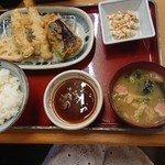 天ぷら食堂おた福 - 海老野菜天ぷ ら定食 750円