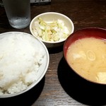 ふくじゅう - ご飯、みそ汁、漬物