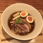 拉麺 ぶらい - 熟成黒醤油 薫玉のせ