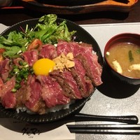 馬刺しと焼き鳥 グルマン三年坂 - けっこうな肉（1.5倍）