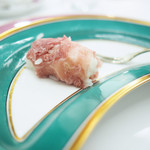 ペレグリーノ - フリウリ　ヴェネツィア　ジューリア州　サンダニエーレ産　"プロシュート・ディ・サンダニエーレ"と炊きあがったばかりのココット米