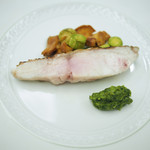 ペレグリーノ - メイン料理　天草産　白甘鯛の紀州備長炭火焼　北イタリア伝統のサルサヴェルデ添え