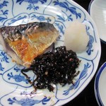 食事処 ときわ - サバ焼き・煮昆布・大根おろし