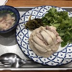 カオマンガイキッチン - ・パクチー"カオ マン ガイ" 茹で 1,030円(税抜)