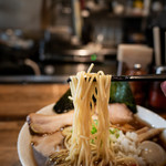 BASSO - 麺