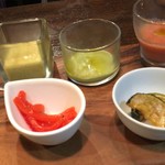 バンコーニ デイ ガッティ - ズッキーニはミントの香り