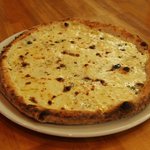 ピッツェリアSakai - 4種のチーズピッツァ