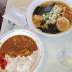 レストラン原生林 - 醤油ラーメンセット(2011/2012)