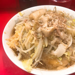 ラーメン二郎 三田本店 - アブラ