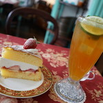 北浜レトロ - ケーキセット