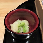 Hassummatsubara - 鱧の卵の自家製塩辛 枝豆と一緒に