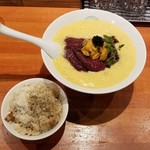 麺屋 六感堂 - 冷製馬雲丹エスプーマ仕立て＋馬刺し増し＆パンチェッタとチーズの炊込みご飯
