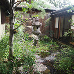 御菓子司 中村軒 - 中村軒　中庭