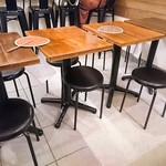 エキゾチックカフェ CBC - テーブル席