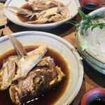 魚匠 銀平本店 - 鯛の兜煮。    これで一人前❣️醤油だけとは思えない程、深い味わい。身もホロリと美味しいです♫