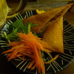 なかむら参 - 店主のお勧めメニュー・カレー春巻き２５０円