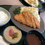Musashi - ロースカツ定食 ￥1050