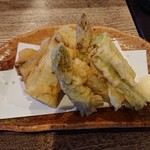 くつろぎ亭 すぎ - アスパラの天ぷら