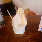 ジェラテリア・イル・ブリガンテ - ダブルC ミルクとタヒーニ（1900円）税込