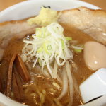 初志貫徹 - 特製味噌らーめん ¥900