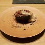 ROBB - Eggplant, Cacao butter, Cacao nibs。