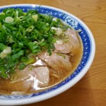 味ごころ - ネギ中華そばの中盛り脂濃いめ