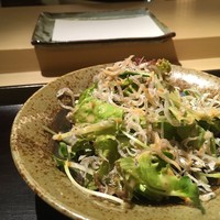 天冨良 天甲本店 - じゃこ胡麻サラダ