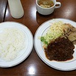 キッチンジロー - ハンバーグ＋スタミナ焼き全景