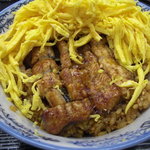 かね正 - 錦糸玉子の下には焼きたての蒲焼が…