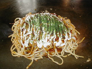 Okonomiyaki Gu - 人気の広島焼です。