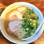 まる玉 - まる玉らーめんチャーシュー入り  1,000円