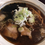 麺屋 雪月花 - 醤油ラーメン（札幌ブラック）