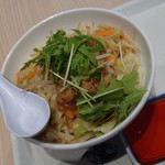 リンガーハット - まぜ辛めん540円+大盛（麺２倍）108円　配膳時の画像