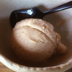 Te Uchi Soba Dokoro Fuji Bana - そばアイス。きな粉のような味がしたけどバカ舌なのかな？