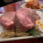 焼肉 美苑 - 特選厚切りタン