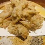 やきとり 嶋家 - 軟骨の唐揚げ。