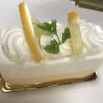 パティスリー ラヴィカ - 【シトロンミエル】レモンムースとハチミツムース