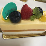 パティスリー ラヴィカ - 【エテ】マンゴーとヨーグルトのムース