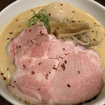 麺飯食堂 三羽鴉 - 鶏豚骨ラーメン(ドロ味噌)♡¥850(税込)