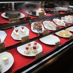 ティーゲベック - ショーケース