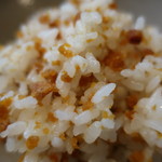 美国観光ハウス - 焼きウニご飯。まるでウニの中にご飯が入っているような印象さえ。焼きウニが甘くて濃厚で絶品です。