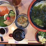 海鮮料理 きとら - 釜揚げと海鮮丼