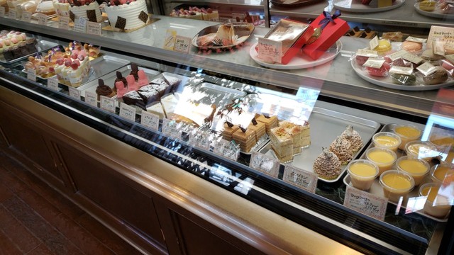 洋菓子ディンドン 八軒 ケーキ 食べログ