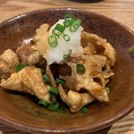 素揚げ酒場 パリパリ - 鶏皮ポン酢