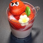 cake shop Nia - いちごちゃん、溶けかけ(笑)